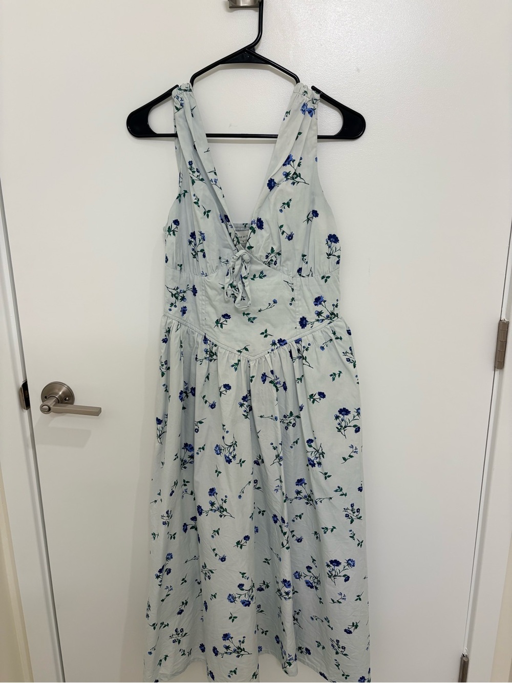 WORN ONCE*** Floral Lace-Up Midi Dress in Light Blue